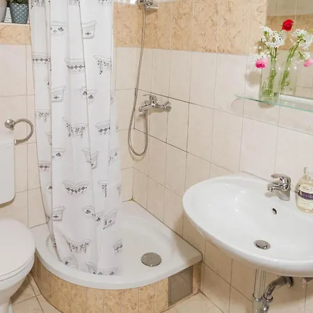 Beautiful In With Wifi Apartment *